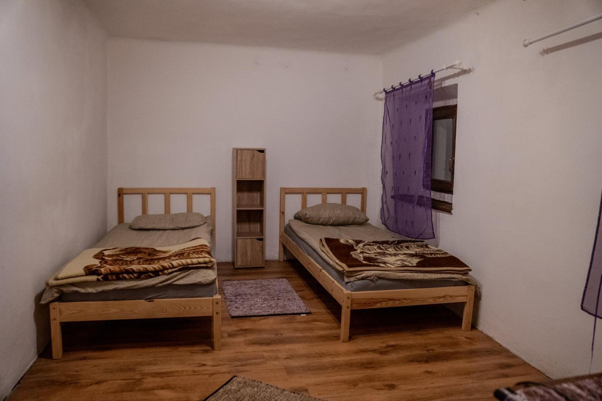 Sigma House Hostel มอยสตรานา ภายนอก รูปภาพ