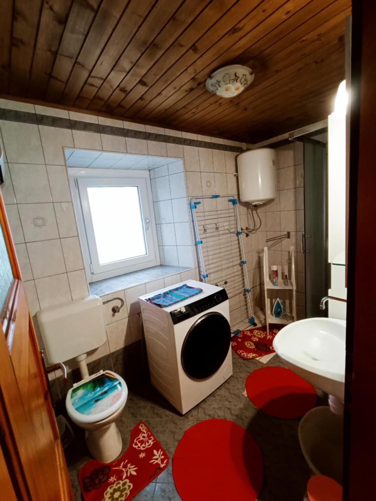 Sigma House Hostel มอยสตรานา ภายนอก รูปภาพ
